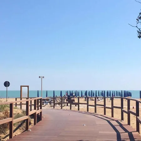 In 37971 * Bibione