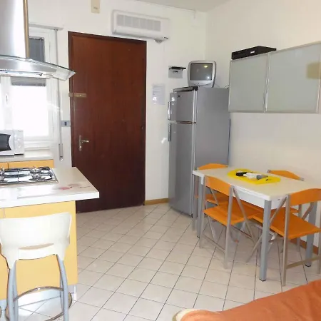 Apartment In 37971