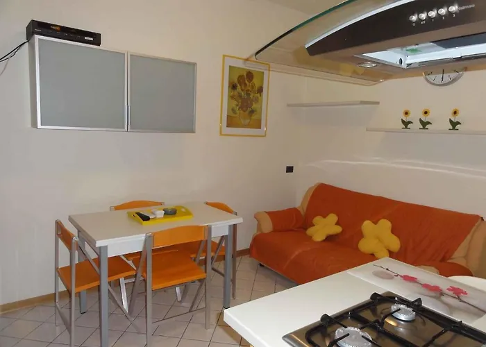 Lejlighed In 37971 *